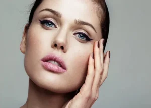 نحوه تزریق بوتاکس چشم گربه ای چگونه انجام می شود؟