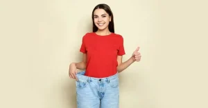 برای ابدومینوپلاستی، چه مقدار پوست اضافی نیاز است تا عمل موفق باشد؟