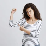 لیپوماتیک بازو، ران یا ساق پا: کدام ناحیه بیشترین تأثیر را در تناسب اندام دارد؟