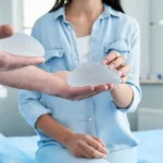 آیا بیماری خودایمنی بعد از پروتز سینه شایع است و چه راه‌هایی برای پیشگیری وجود دارد؟