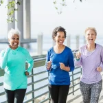 تأثیر فرم پروتز سینه بر راحتی ورزش و فعالیت‌های روزانه