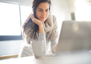 تفاوت هزینه لیپوماتیک در چند ناحیه بدن؛ آیا همزمان بهصرفهتر است؟