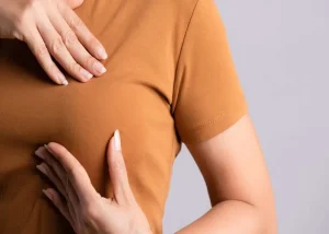 حساسیت نوک سینه بعد از جراحی پروتز