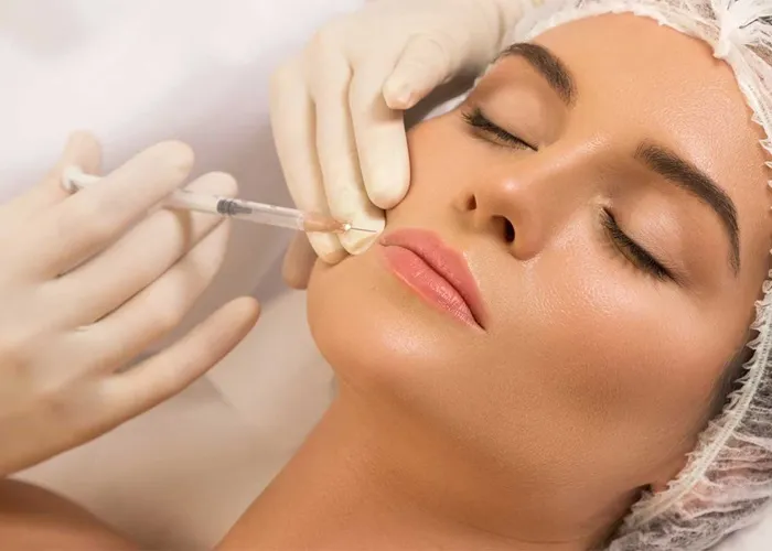 آیا بیماران بعد از لیفت صورت حالت لبخندشان تغییر می‌کند؟