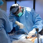 برگشت چربی شکم بعد از لیپوماتیک؛ چرا برخی افراد دوباره چربی می‌آورند؟