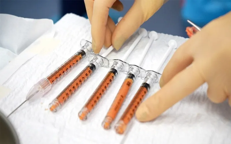 چربی تزریق‌ شده گلوله یا سفت می‌شود علت آن چیست؟