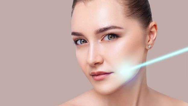 چه عواملی در طبیعی ماندن نتیجه جراحی صورت موثر هستند؟